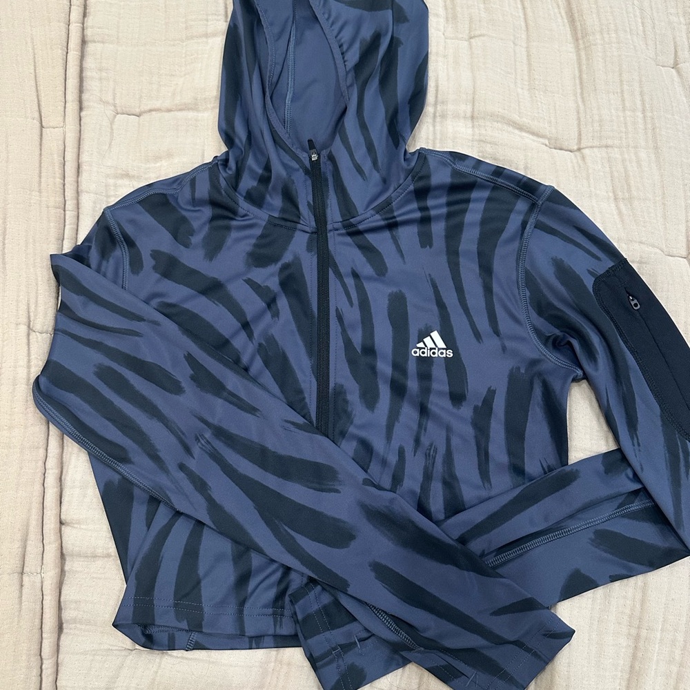 Adidas Navy and Charcoal Cropped Patterned Hoodie